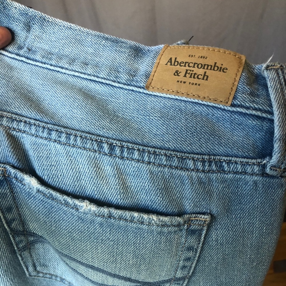 Abercrombie & Fitch Distressed Boyfriend Jeans